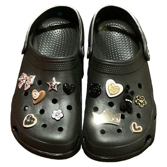 Heart & Crown Clogs NWOT size 39 equivalent to 7 to 7-1/2 - Picture 2 of 6